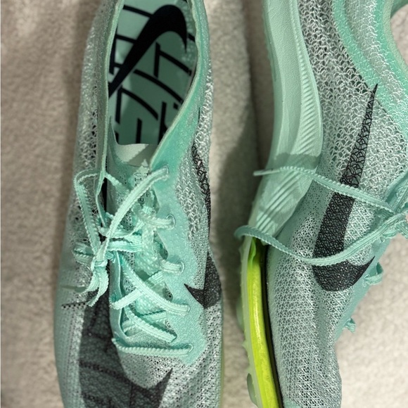 Nike Air Zoom Victory Track Spikes-Size 15 US-Mint Green- no spikes included - Picture 11 of 16